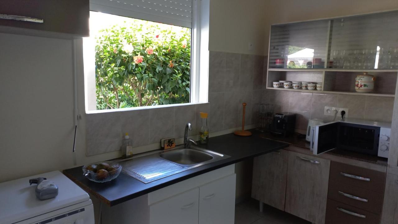 Charmant Petit T2 Dans Maison Vieux-Bourg Экстерьер фото